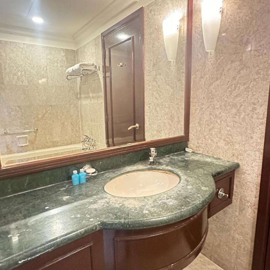 Peak Suites At Times Square Kuala Lumpur Esterno foto