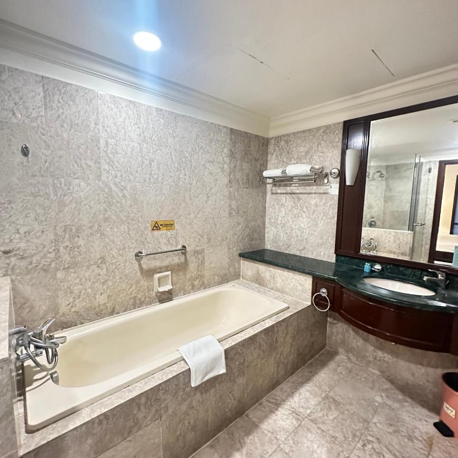 Peak Suites At Times Square Kuala Lumpur Esterno foto